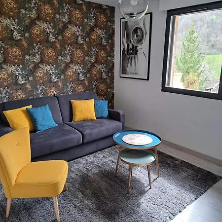 Apartment Dans Avec Piscine *